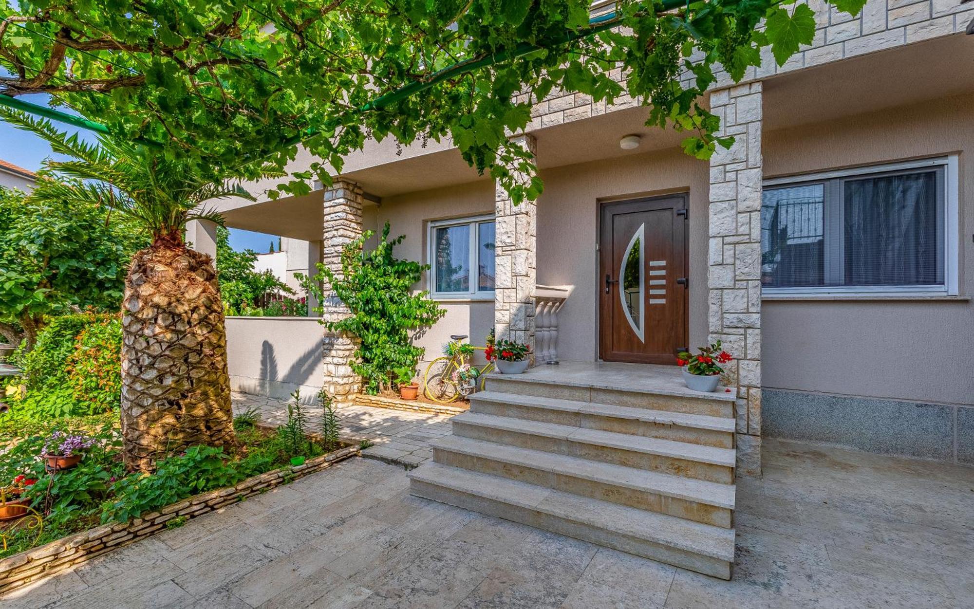 Newly Renovated With Terrace